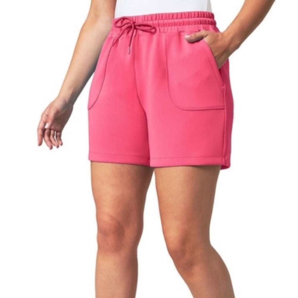 Mondetta-Women’s Scuba Short Ribbed Size L NEW WITH TAGS.
